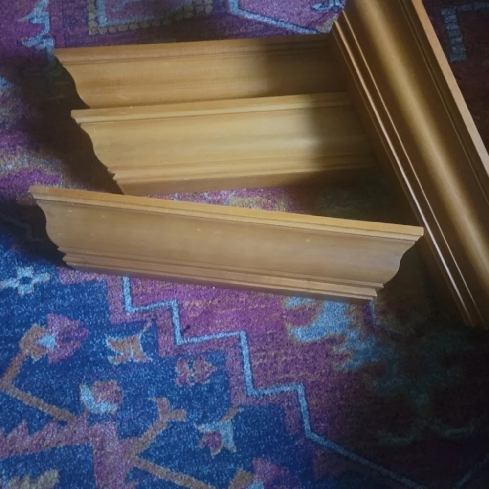 Pottery Barn wall shelf crown picture ledge 2 foot